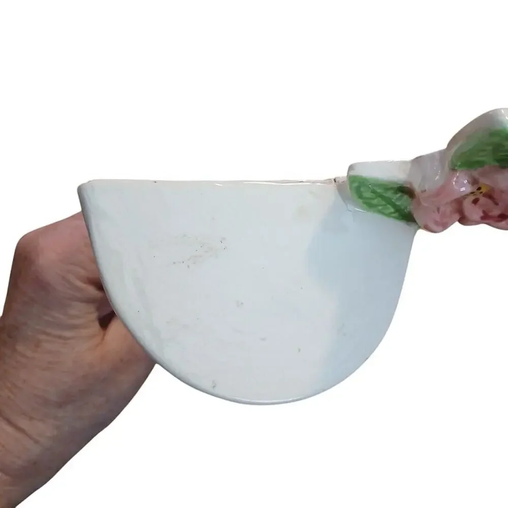 Vtg Pink Bouquet of Flowers Green Leaves Bow Ceramic Hanging Wall‎ Shelf Decor
